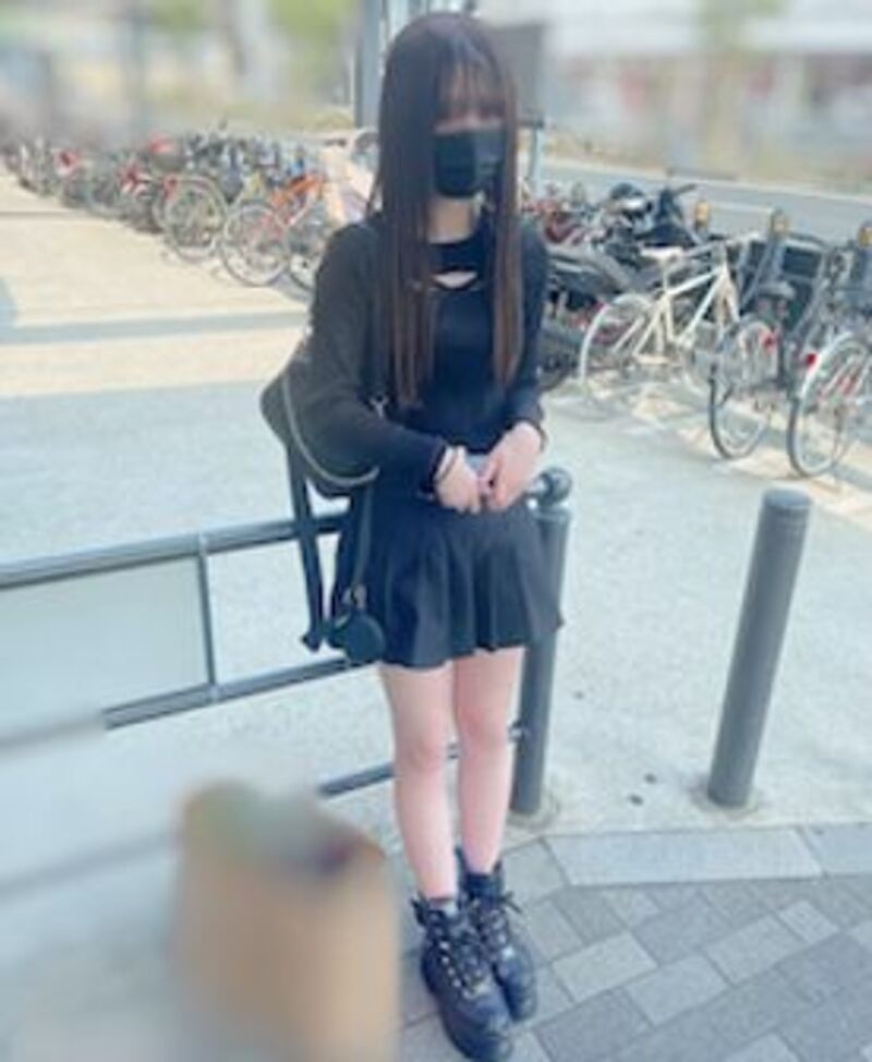 FC2精品无码PPV-2971567 めちゃくちゃ可愛い！！アイドル【トー横界隅のミ_マム】を奇跡的に初ハメ撮