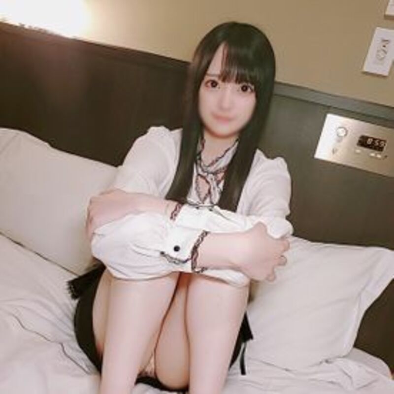 FC2精品无码PPV-2956507 【顔晒し_無修正】この子は可愛い！！美肌美脚美巨乳で美顔出し！！！