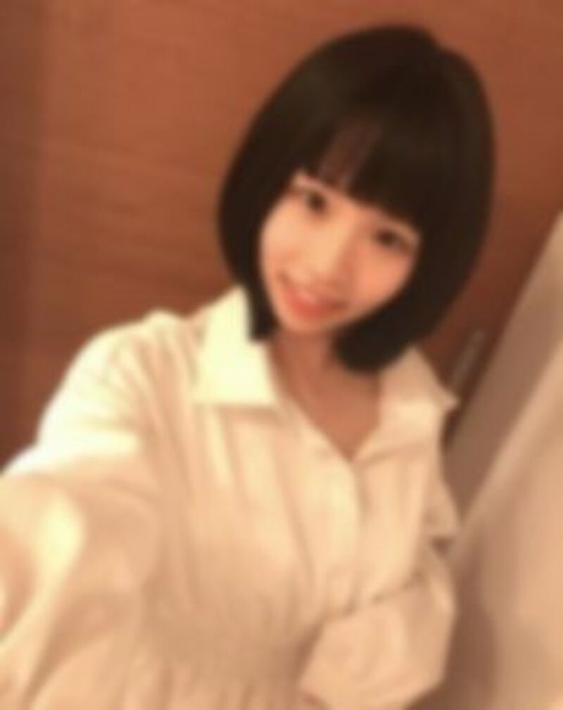 FC2精品无码PPV-2908733 18歳初ハメ撮りで着床妊娠出産__20歳の若妻になったロリロリ美少女
