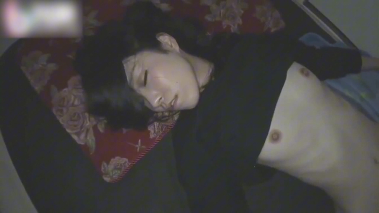 【强奸迷奸】迷奸超高颜值模特姐姐翘嫩美乳无套爆插内射!