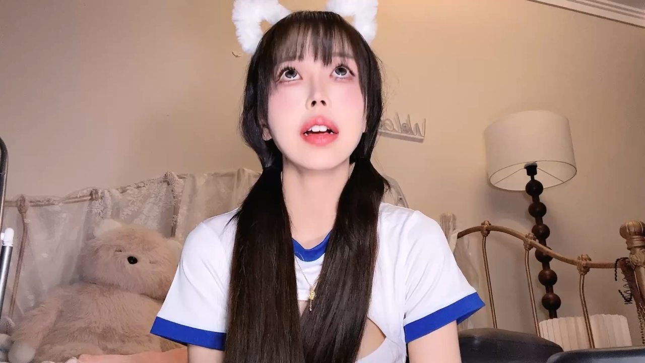 【SM调教】能用逼塞万物的极品小骚逼
