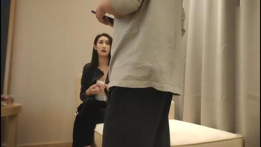 草莓修车—气质御姐换上空姐制服啪啪_ title=_草莓修车—气质御姐换上空姐制服啪啪
