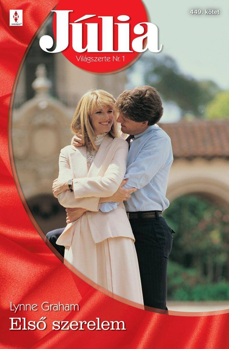 Júlia 449. (Els? szerelem)