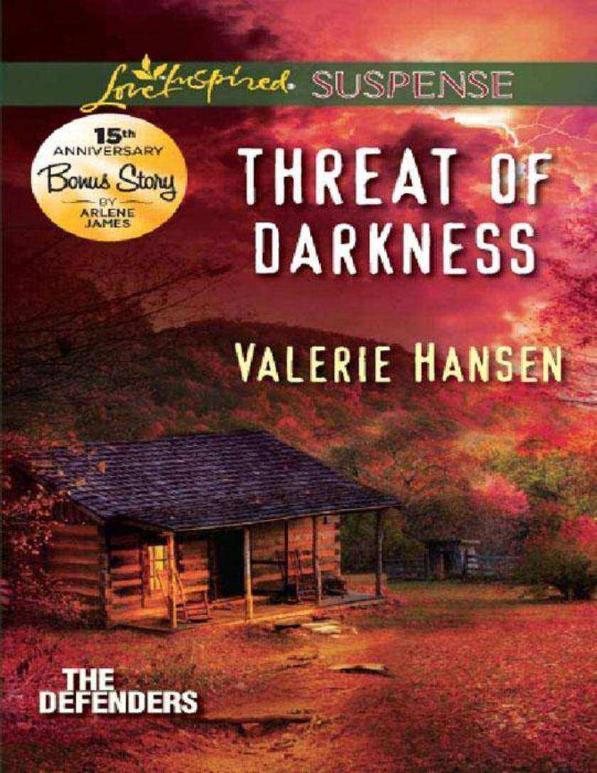 Threat of Darkness (Mills & Boon Love Inspired Suspense) (The Defenders, Book 2)