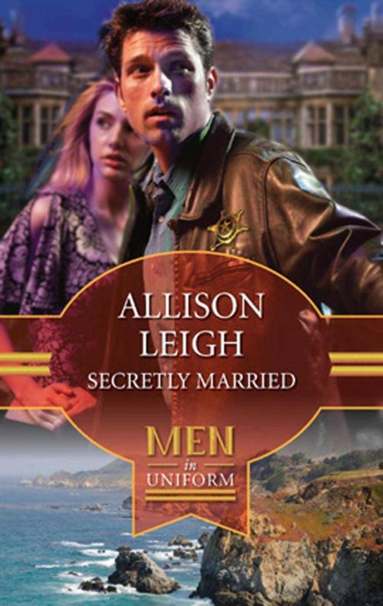 Secretly Married (Mills & Boon M&B)