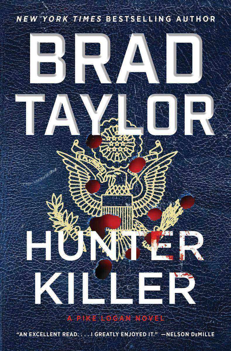 Hunter Killer：A Pike Logan Novel